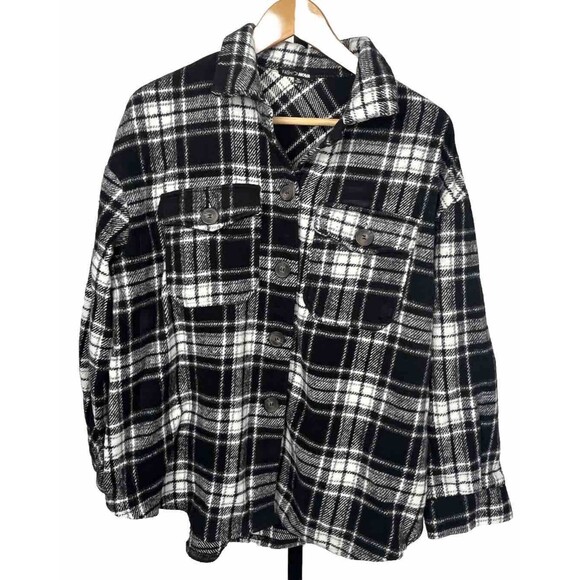 Fashion Nova Flannel Plaid Button Up Jacket Pockets Black Shacket Medium Grunge - Picture 1 of 4
